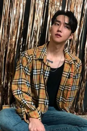 ปกนิยาย DANGEROUS GUY 20+ ( NINExKORBUA)