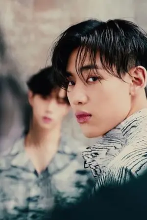 ปกนิยาย Love hurts (เจ็บก็รัก)