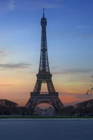 ปกนิยาย ขนมปังฝรั่งเศสที่เธอทำนะฉันขอนะ