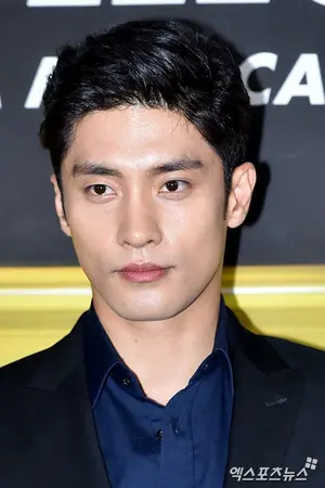 ปกนิยาย ยังไม่สิ้นกลิ่นรัก (อีบุ๊กพร้อมโหลดแล้วค่ะ)