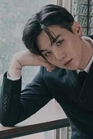 ปกนิยาย มัธยมBTS รุ่นพี่