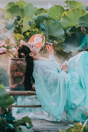 ปกนิยาย มารดาผู้ลึกลับกับเจ้าก้อนทั้งสาม