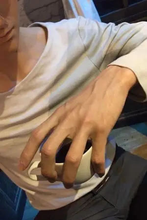 ปกนิยาย เรื่องกินคือเรื่องใหญ่ของมนุษยชาติ (ผ่าพิภพไททัน)