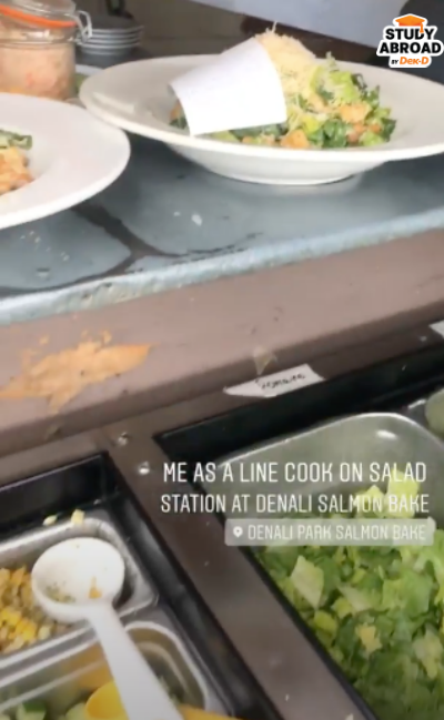 บรรยากาศทำงาน Line Cook ที่ Salmon Bake