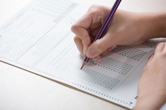 การลองทำข้อสอบด้วยอุปกรณ์จริงๆ จะช่วยให้เราชินกับการฝน และกะเวลาได้ดีขึ้น