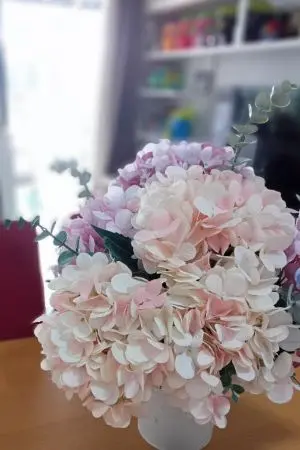 ปกนิยาย ชีวิตในอเมริกาปี 90