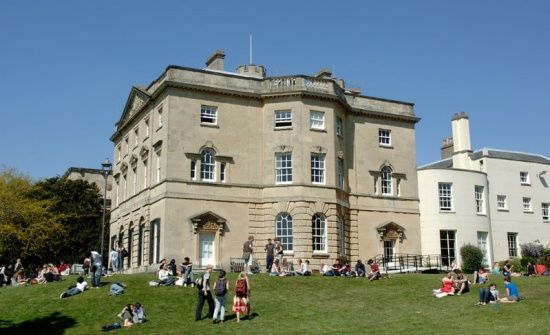 Photo Credit:  https://web.facebook.com/bristoluniversity 