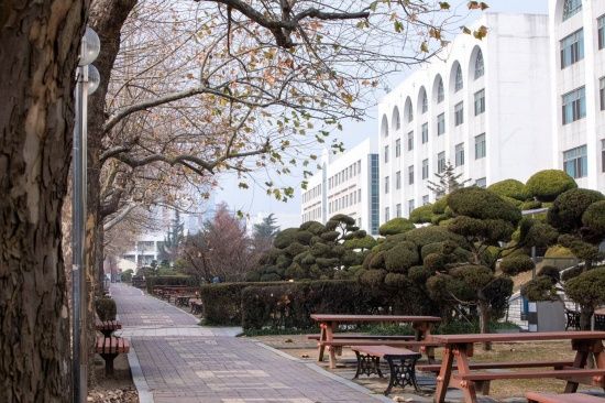 Photo  Credit:  인하대학교 - Inha University