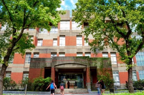 Photo  Credit:  NTU CLD 臺灣大學語文中心中國語文組