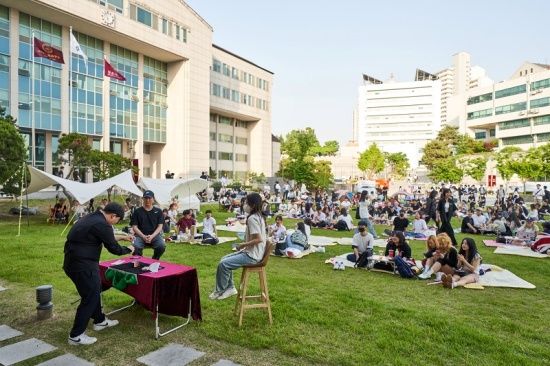 Photo  Credit:  www.kw.ac.kr