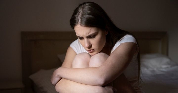 เช็กให้ชัวร์! แค่โลกส่วนตัวสูงหรือเสี่ยงเป็นภาวะ “ฮิคิโคโมริ” กันแน่