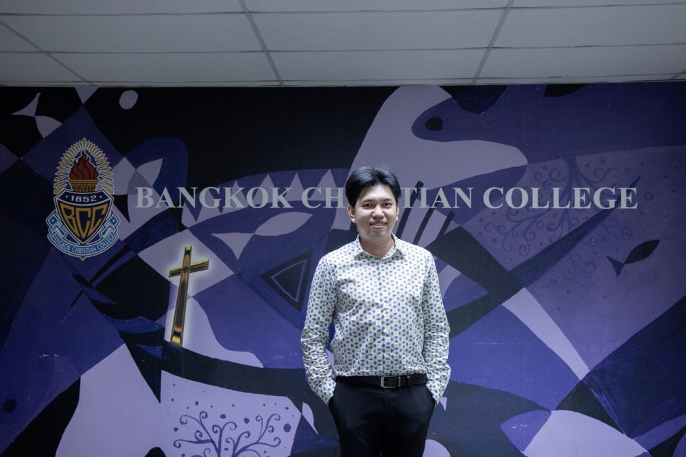 อ.วศวิศว์ ปุณณะสุขขีรมณ์ หัวหน้าฝ่ายวิชาการมัธยมศึกษา โรงเรียนกรุงเทพคริสเตียนวิทยาลัย