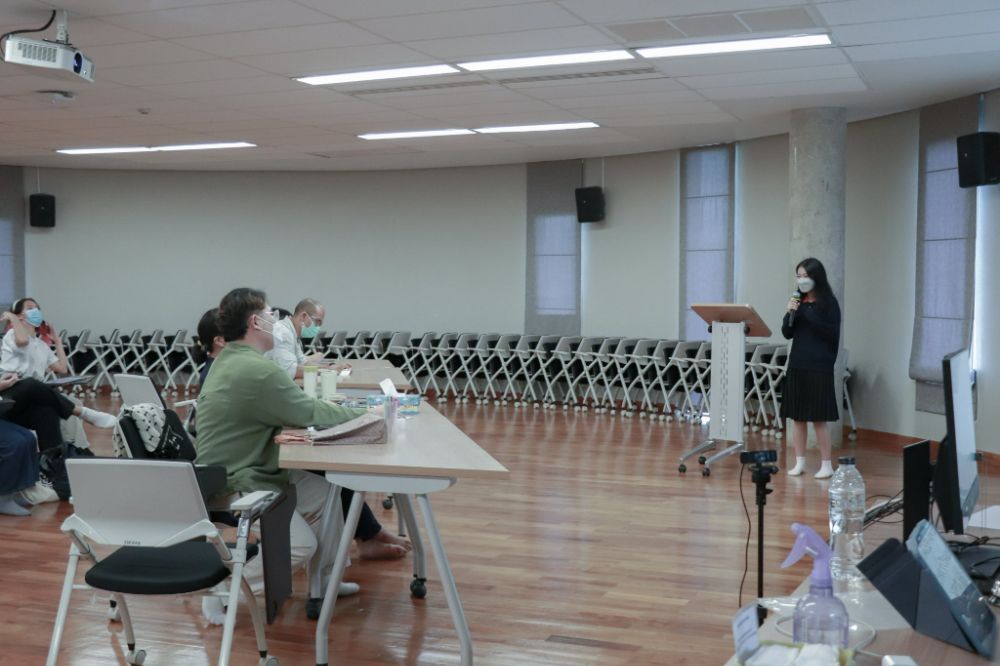 การประเมินผลที่ สาธิต มธ.  ใช้ Competency based ประเมินผ่านความสามารถ หรือพัฒนาการของตัวผู้เรียน&nbsp; 