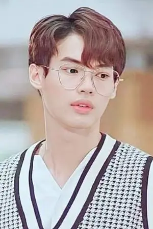 ปกนิยาย เกิดใหม่ในร่างเด็กร่าน