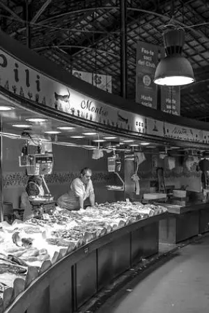 ปกนิยาย โหดร้านสะดวกซื้อเถื่อน(one shot)