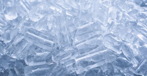 น้ำแข็งหลอด (Bullet ice)