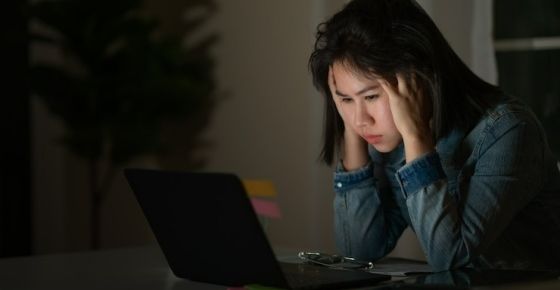 การทำงานกลุ่มคนเดียว แบ่งออกเป็น 2  กรณี ได้แก่ เลือกเอง และ เลือกไม่ได้