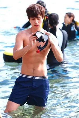 ปกนิยาย โคตรรักเลย...นายรูมเมจตัวร้าย [ Yaoi Nc 18+ ]