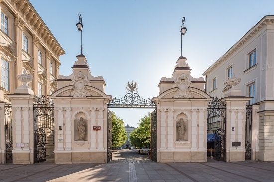 Cr. Tilman2007 vis Wikipedia Commons