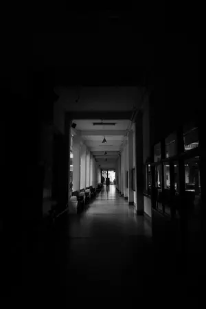 ปกนิยาย โรงเรียนนี้มีผี