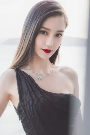 ปกนิยาย สะดุดรักนายหญิง