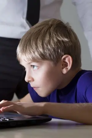 ปกนิยาย ทําไม​คนอื่นชอบเรียกเล่นเกมว่าเด็กติด​เกม​