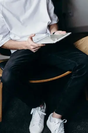 ปกนิยาย หลานชายคนโปรด(อาภาคหลานภัทร) [25+]