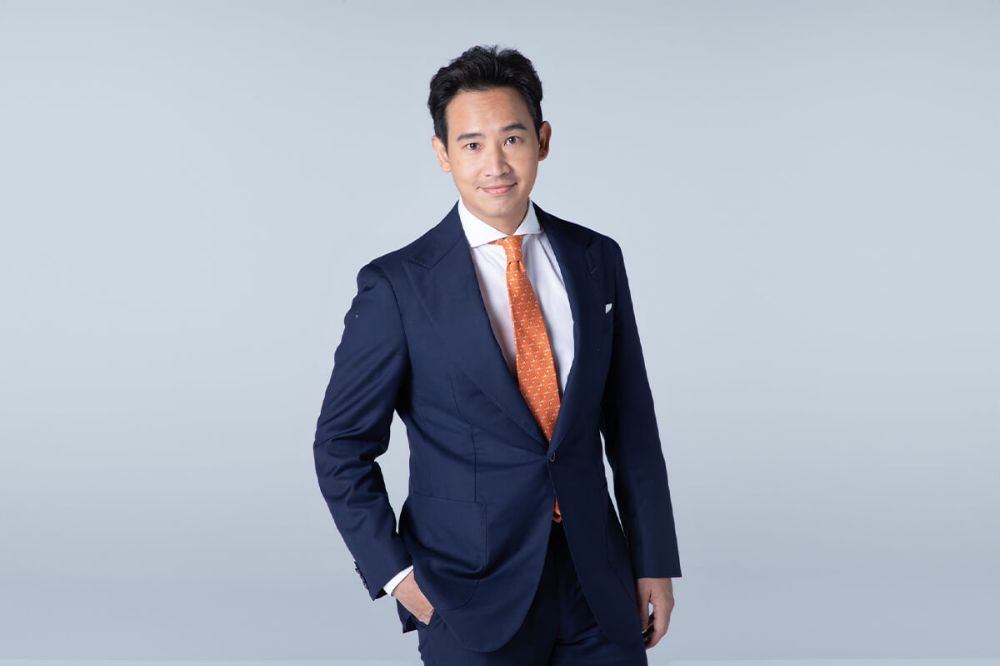 "ทิม พิธา" กับมุมมองด้านการเมืองต่อ "การค้นหาตัวเอง" ของวัยรุ่นในสังคมไทย