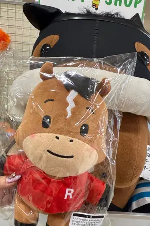 ปกนิยาย ` Decadence Avenue .