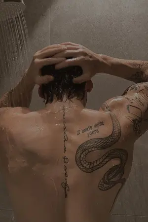 ปกนิยาย ☨ รัก ต่ำ ตม ☨