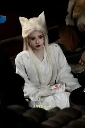 ปกนิยาย ห้ามรบกวน จิ้งจอกกำลังนอนหลับ