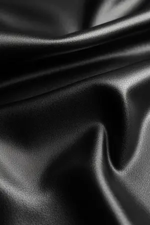 ปกนิยาย เมื่อพิกุลร่วงหล่น