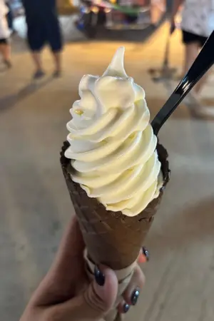 ปกนิยาย ไม่พูดก็ได้....แต่อย่าหลงนะ(มังกรน้อย)