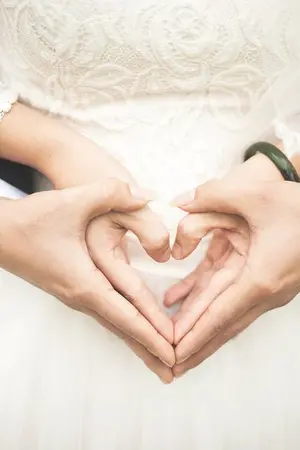 ปกนิยาย คนของใจยังไงก็คือเธอ