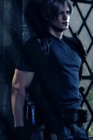 ปกนิยาย [ Resident Evil / Leon S. Kennedy x Oc ] ไม่ใช่เอด้าก็เหนื่อยหน่อยนะ