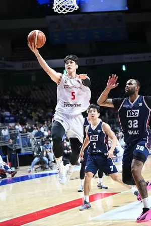 ปกนิยาย SK와 KOGAS도 승리