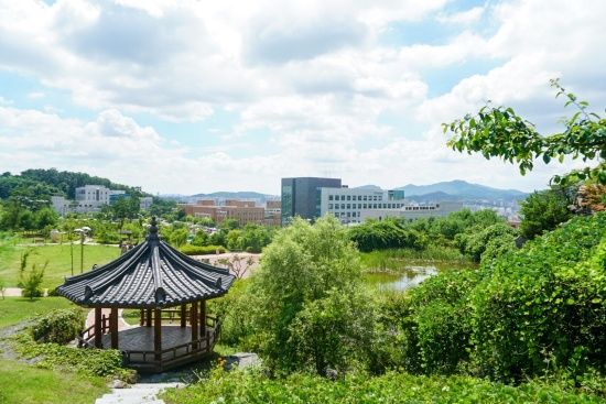 Photo Credit: 단국대학교 (Dankook University)