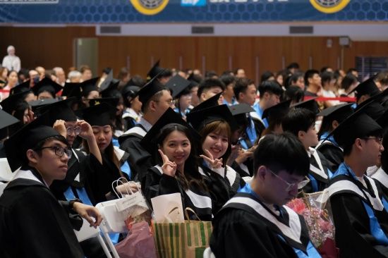 Photo Credit:  台灣義守大學 I-Shou University Taiwan (Facebook)