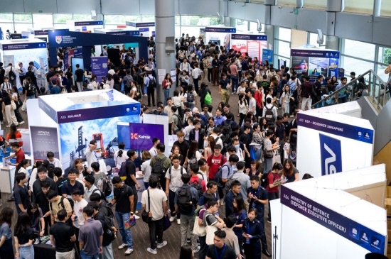 งาน NTUsg Job-In Fair 2025 รวบรวมโอกาสในการทำงาน ฝึกงาน และทุนการศึกษาจาก 211 องค์กร