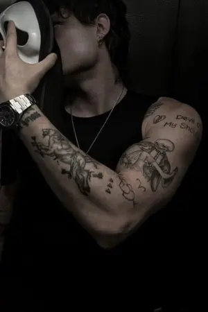 ปกนิยาย Ink & Velvet: รอยสักมัดจำรัก