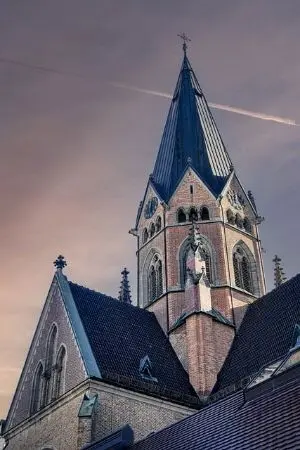 ปกนิยาย ฟรุ้งฝัน