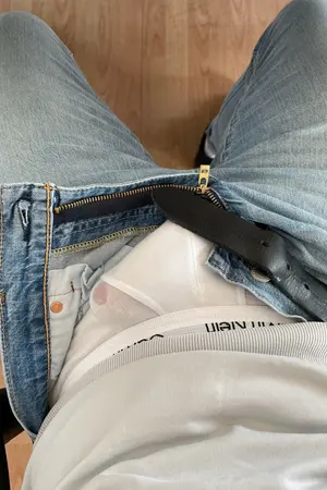 ปกนิยาย 6/2 กับความลับในห้องน้ำเก่า