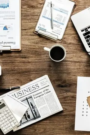 ปกนิยาย นายจ้างผมทำตัวแปลก ๆ #BL