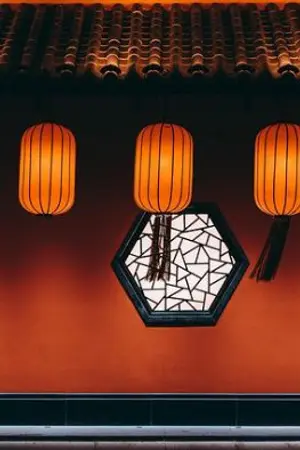 ปกนิยาย ระบบปลาเค็ม: ข้าแค่เปิดโรงเตี๊ยมบังหน้า ไฉนพวกเซียนถึงมาแย่งกันล้างจาน