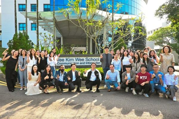 Photo Credit: Wee Kim Wee School of Communication and Information (Facebook)