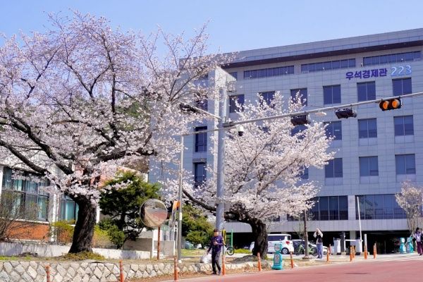 Photo Credit: Seoul National University (Facebook)