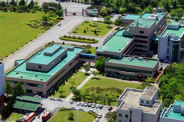 Photo Credit: University of Science and Technology (Website)