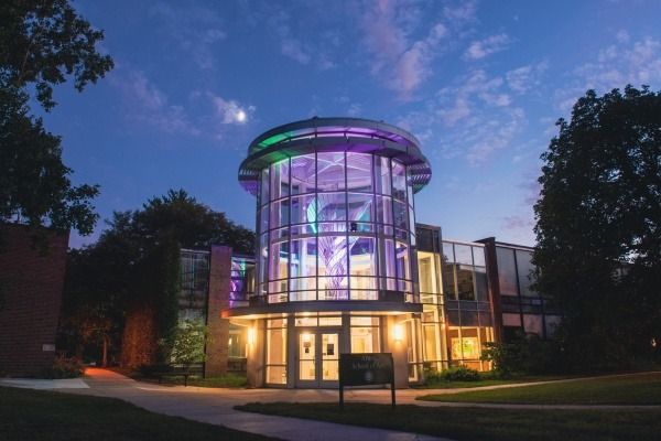 Photo Credit: Illinois Wesleyan University (Facebook)