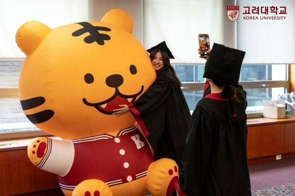 Photo Credit: 고려대학교 Korea University (Facebook)