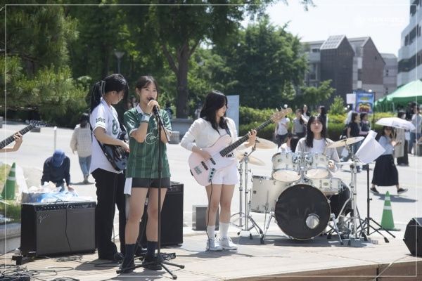 Photo Credit: 이화여자대학교 Ewha Womans University (Facebook)